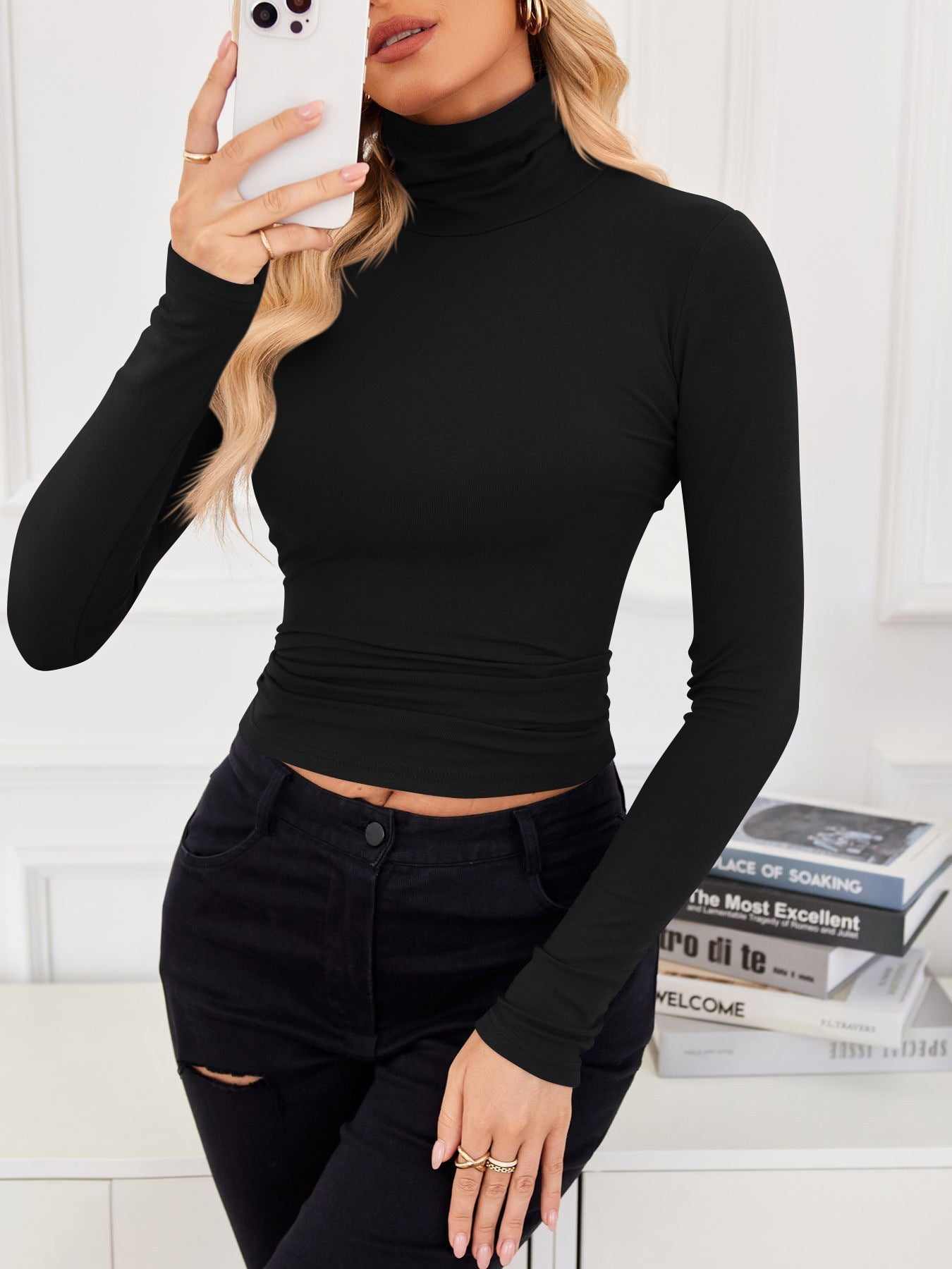 VRCÔMFY Turtleneck Top: Slim, Form-Fitting for Effortless Chic